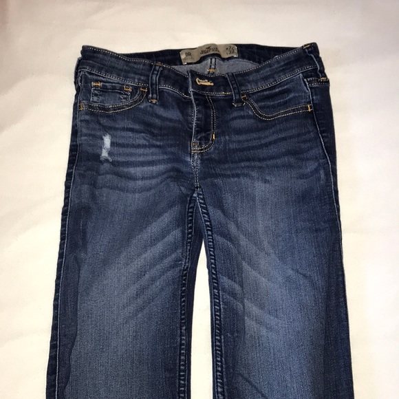 dark wash hollister jean - Picture 3 of 4